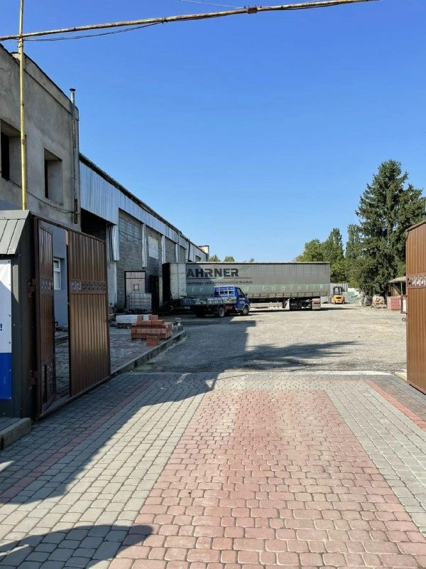 Здам нерухомість для виробництва. 4000 m², 1 поверх/2 поверхи. 118, Богдана Хмельницького, Берегове. 