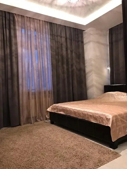 Apartment for rent. 1 room, 38 m², 4th floor/16 floors. 13, Demiyivska 13, Kyiv. 