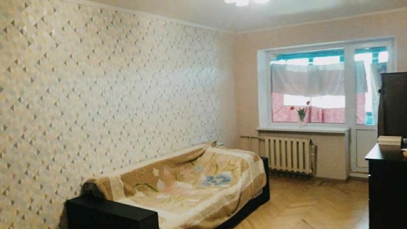 Apartments for sale. 2 rooms, 44 m², 5th floor/5 floors. 39, Sharykovaya, Kharkiv. 
