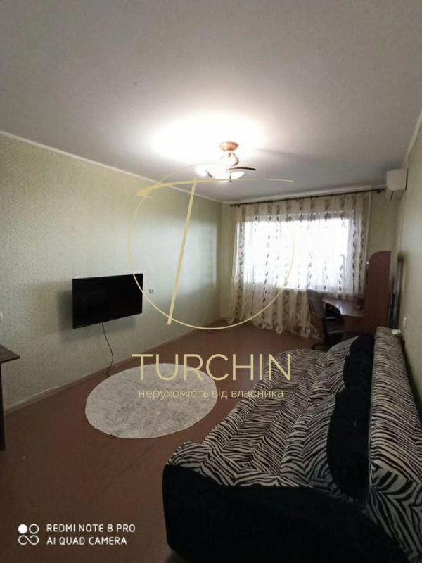 Продаж квартири. 3 rooms, 70 m², 10th floor/10 floors. 94, Комкова, Херсон. 