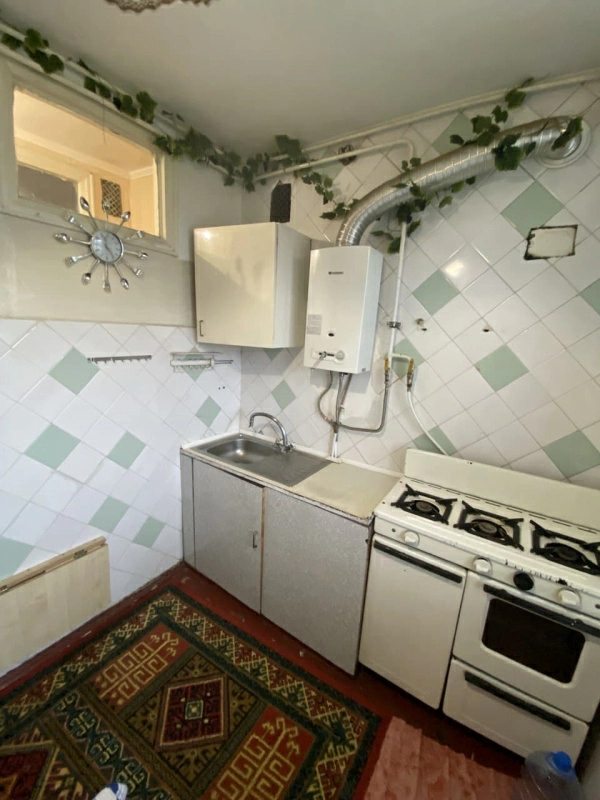 Продаж квартири. 2 кімнати, 50 m², 5 поверх/5 поверхів. Грушевского, Черкаси. 