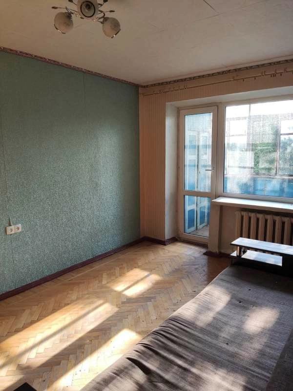 Продажа квартиры. 2 rooms, 41 m², 3rd floor/5 floors. Ньютона, Харьков. 