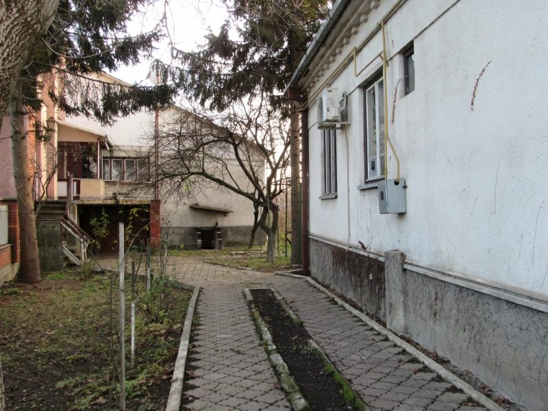 Part of a residential building for sale. 51 m², 1 floor. Shevchenka, Mukachevo. 
