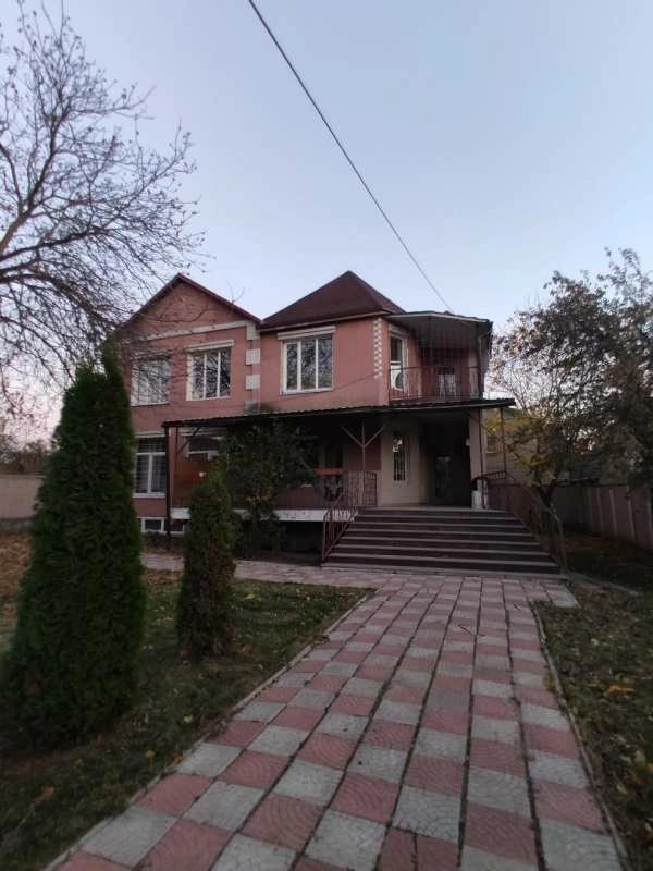House for sale. 10 rooms, 430 m², 3 floors. Lysaya hora, Kharkiv. 