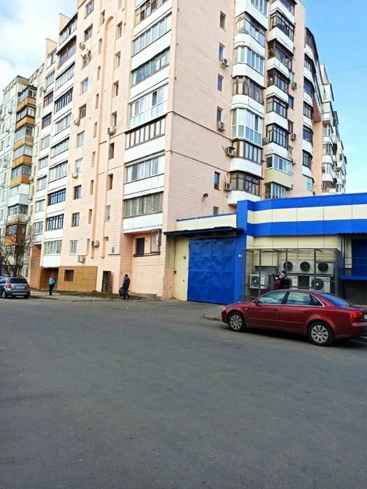 Продам рекреационную недвижимость. 38 m², 1st floor/10 floors. 11, Холодногорская, Харків. 