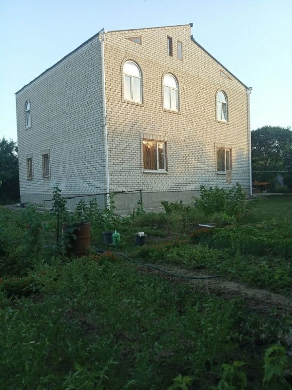 House for sale. 4 rooms, 240 m², 2 floors. Osetynskaya ul, Kharkiv. 