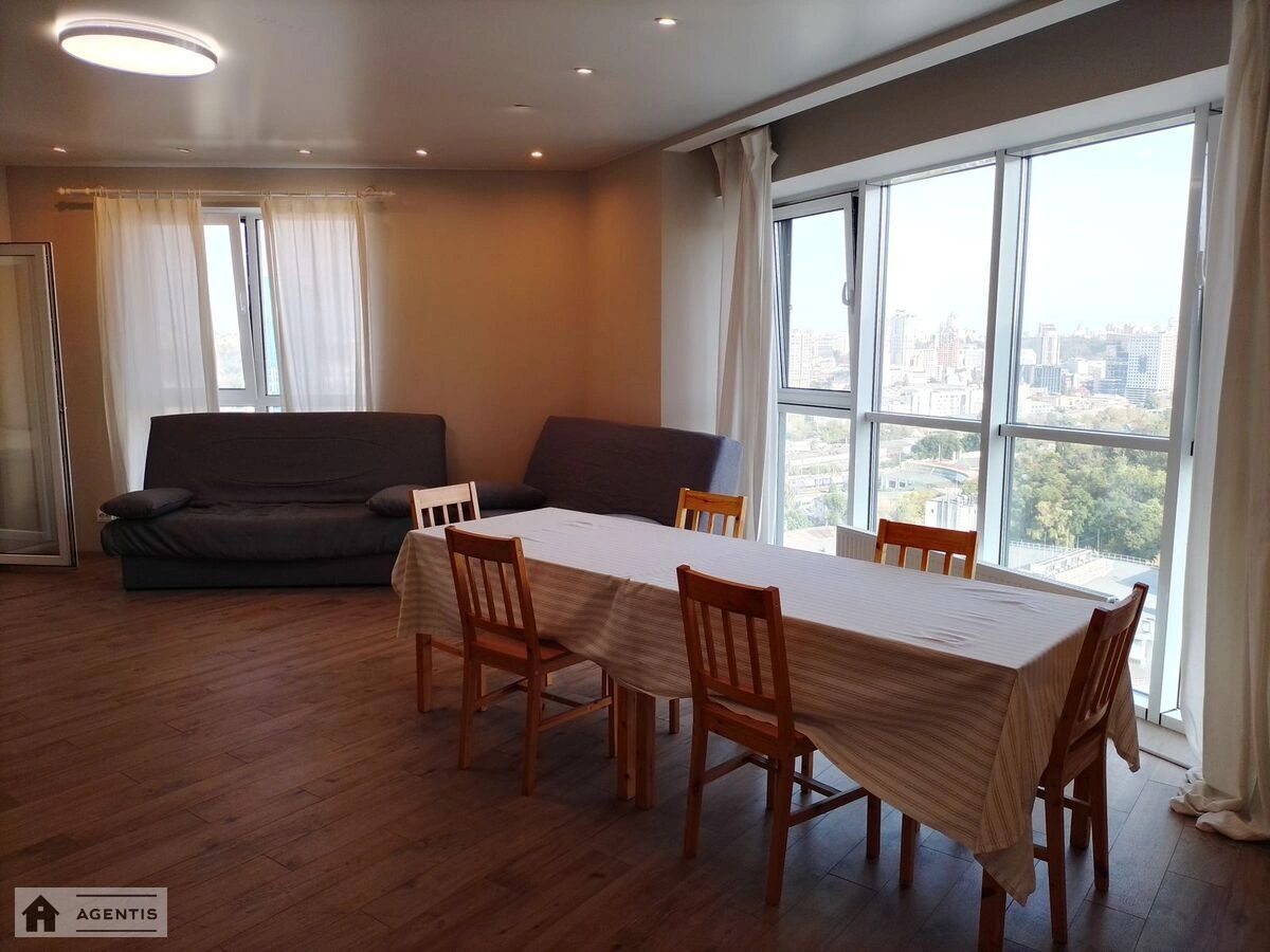 Apartment for rent. 4 rooms, 100 m², 17 floor/23 floors. 16, Mytropolyta Vasylya Lypkivskoho vul. Urytskoho, Kyiv. 