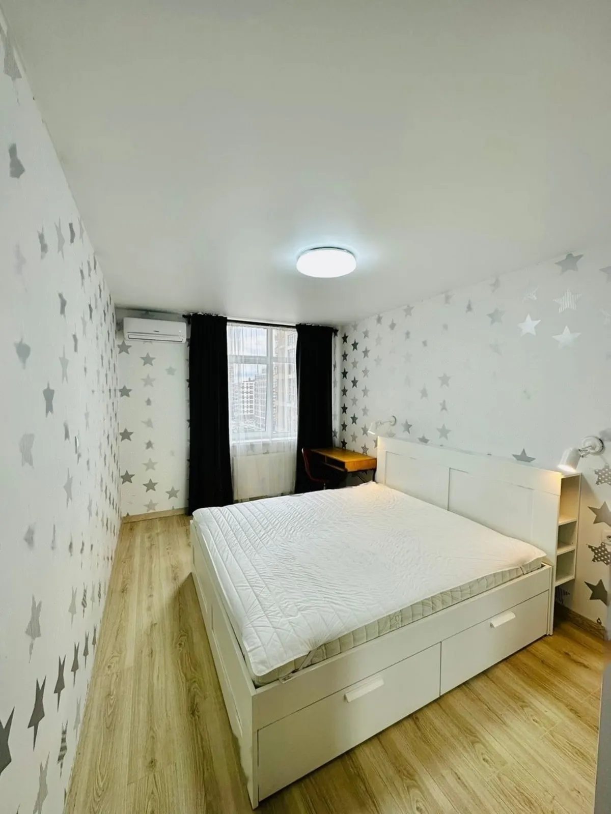 Apartment for rent. 2 rooms, 42 m², 15 floor/16 floors. 43, Pravdy 43, Kyiv. 