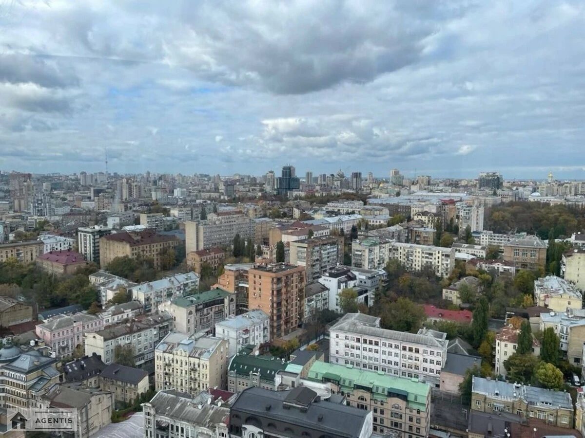 Apartment for rent. 3 rooms, 140 m², 27 floor/30 floors. 37, Saksaganskogo 37, Kyiv. 