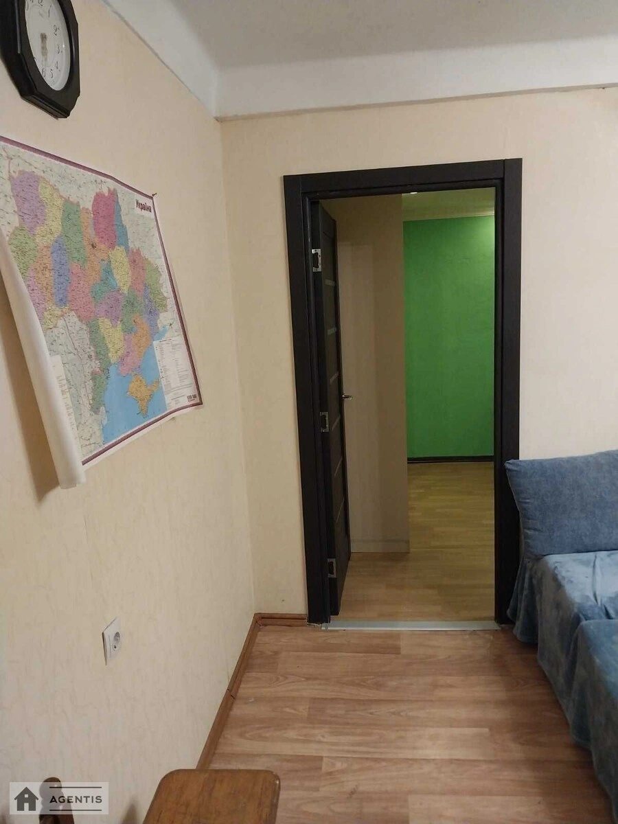 Здам квартиру. 2 rooms, 50 m², 1st floor/9 floors. Святошинський район, Київ. 