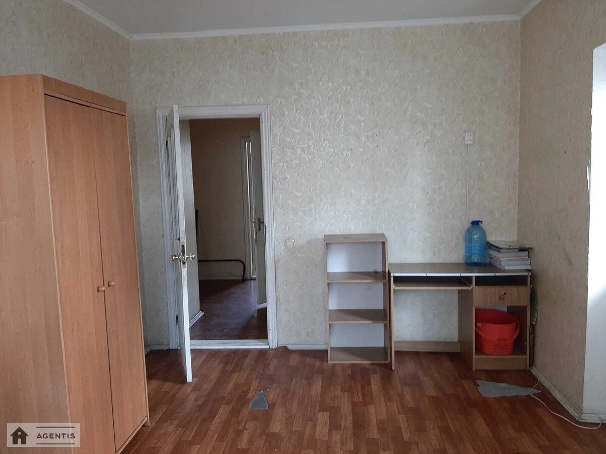 Здам квартиру. 3 rooms, 81 m², 10th floor/22 floors. 6, Драгоманова 6, Київ. 