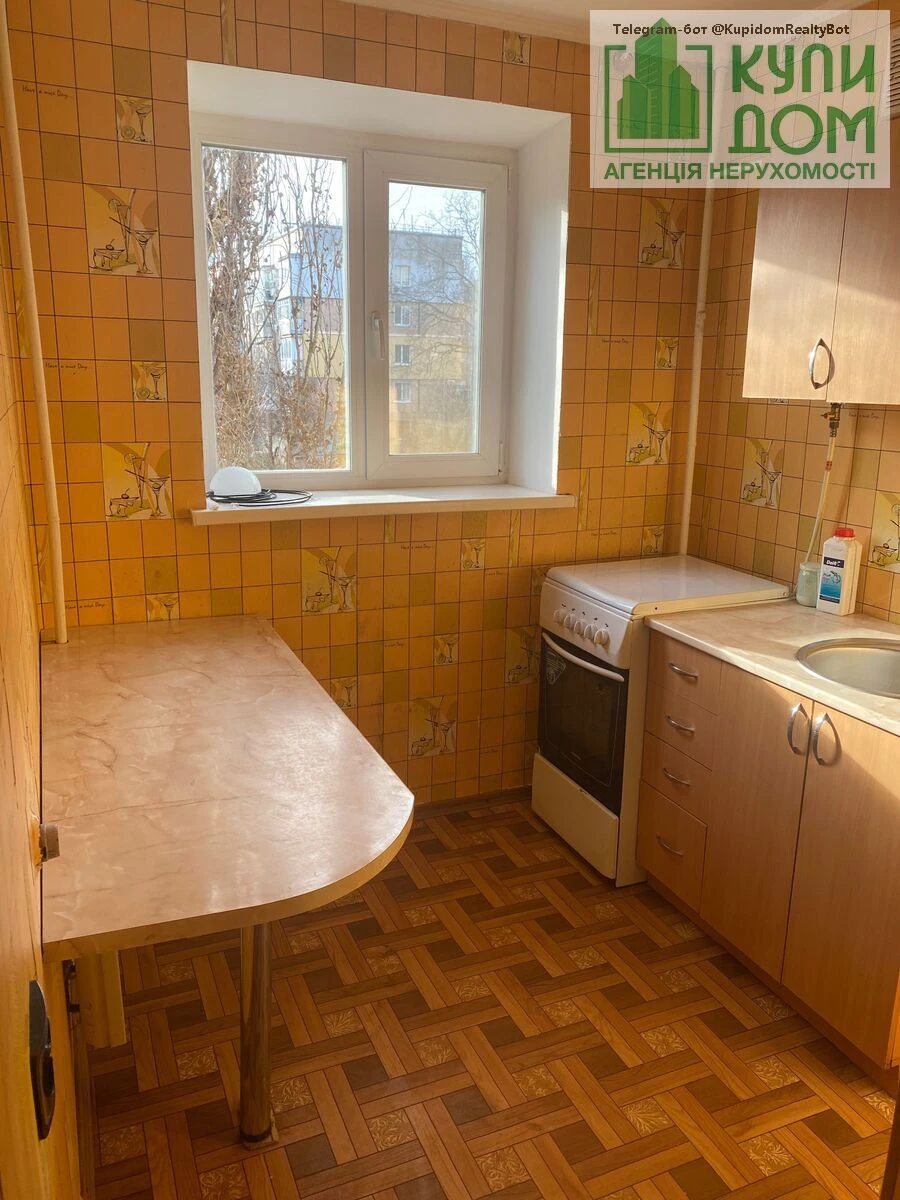 Apartments for sale. 1 room, 22 m², 3rd floor/5 floors. Leonida Kadenyuka vul. Patsayeva, Kropyvnytskyy. 