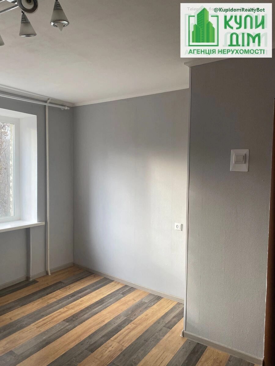 Продаж квартири 1 кімната, 22 m², 3 пов./5 поверхів. Леоніда Каденюка вул. (Пацаєва), Кропивницький. 