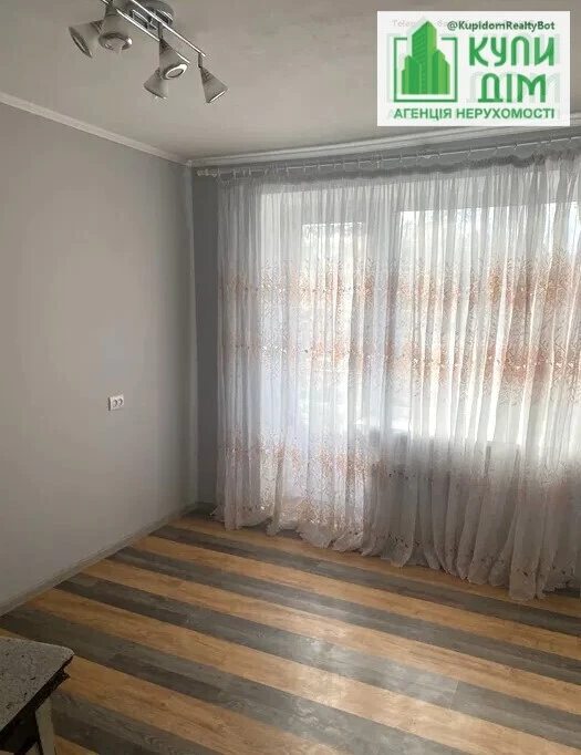 Продаж квартири 1 кімната, 22 m², 3 пов./5 поверхів. Леоніда Каденюка вул. (Пацаєва), Кропивницький. 