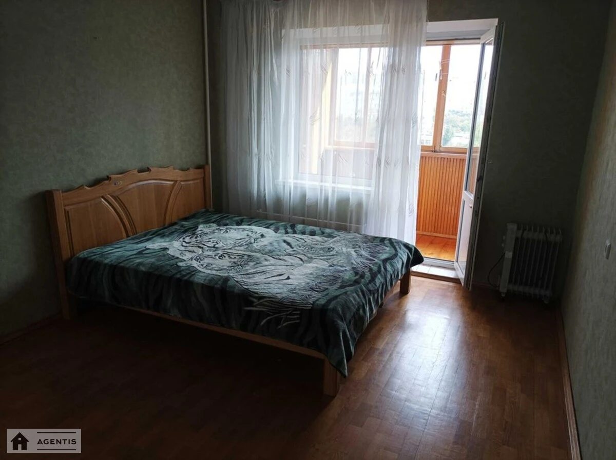Здам квартиру. 1 room, 43 m², 8th floor/16 floors. 20, Чорнобильська 20, Київ. 