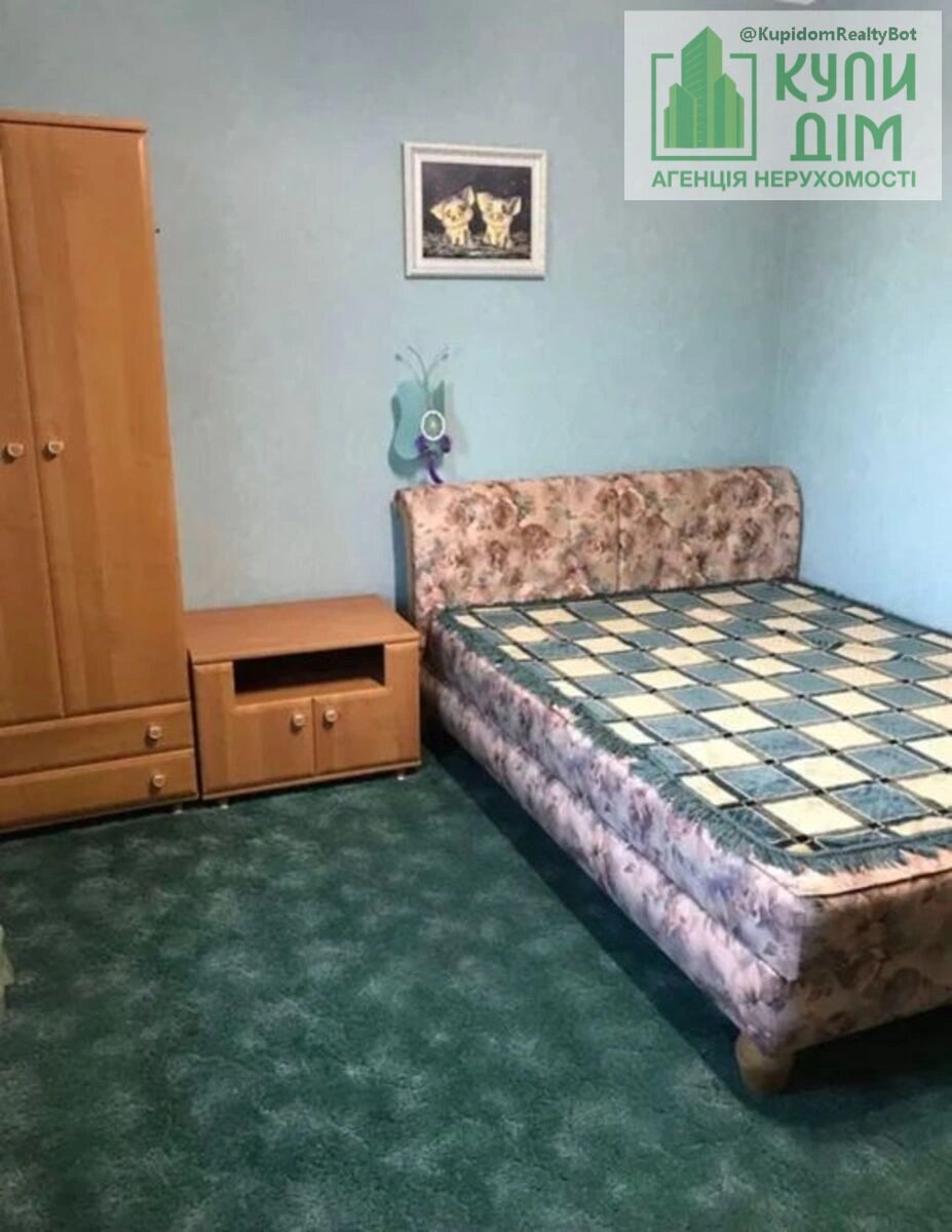 Продаж квартири 4 кімнати, 86 m², 2 пов./5 поверхів. Фортечний (кіровський), Кропивницький. 