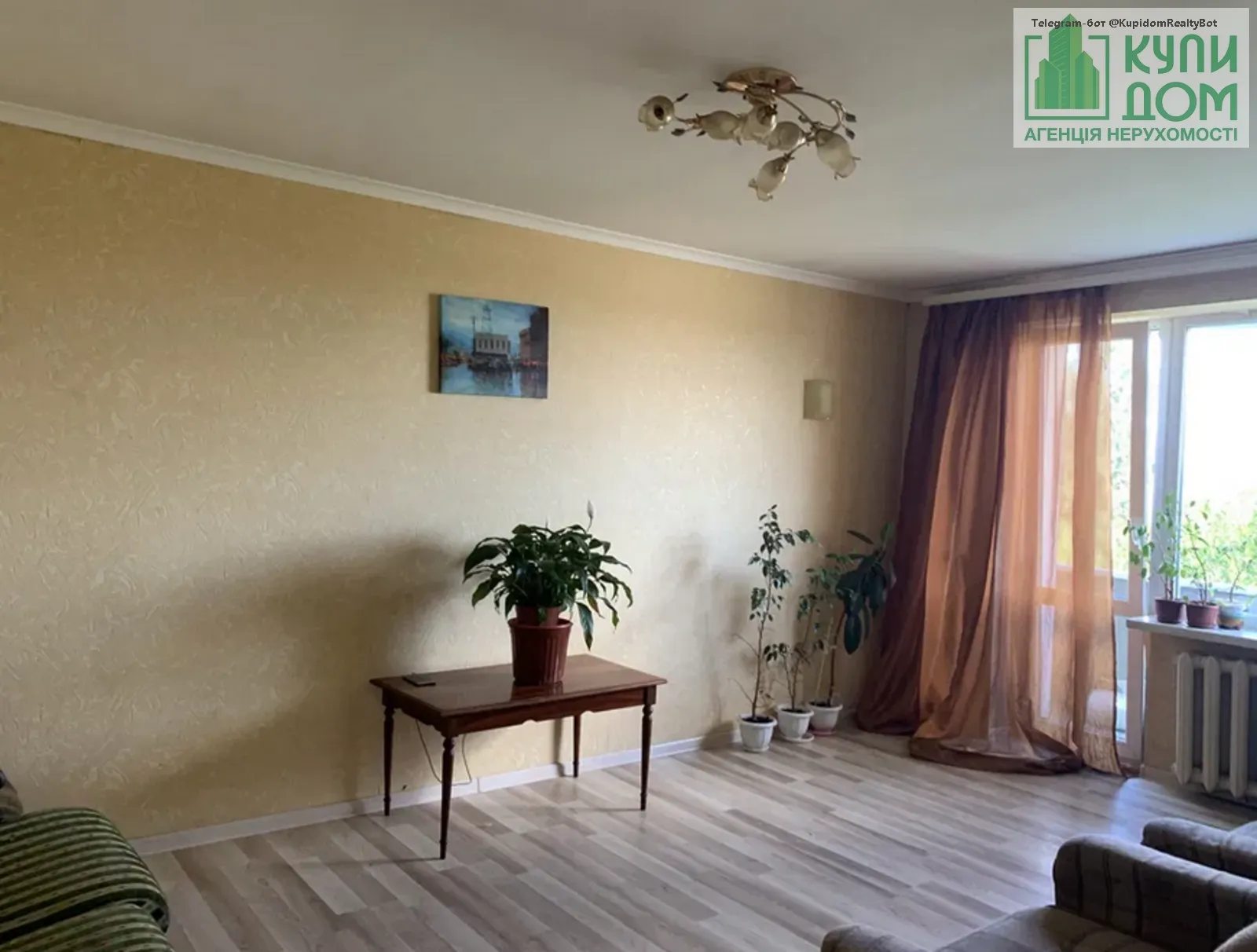 Продаж квартири 3 кімнати, 62 m², 5 пов./5 поверхів. Бєляєва вул., Кропивницький. 