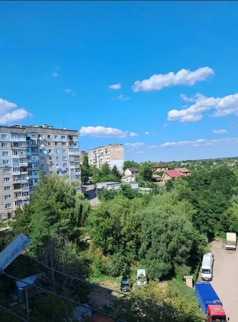Apartments for sale. 2 rooms, 49 m², 7th floor/9 floors. Kropyvnytskoho , Kropyvnytskyy. 