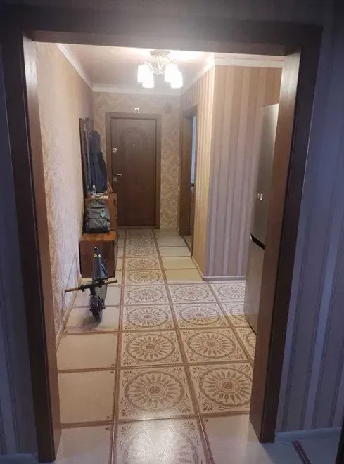 Продаж квартири 3 кімнати, 63 m², 9 пов./10 поверхів. Жадова вул., Кропивницький. 