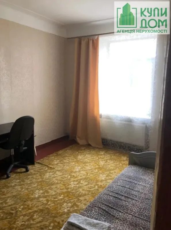 Продаж квартири. 3 rooms, 60 m², 1st floor/3 floors. Гоголя улица, Кропивницький. 