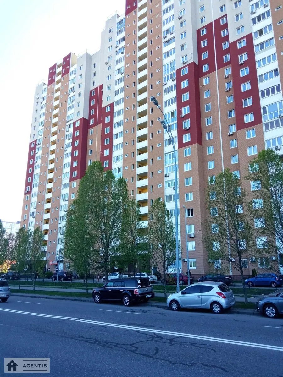 Здам квартиру. 1 room, 50 m², 8th floor/25 floors. 13, Здолбунівська 13, Київ. 