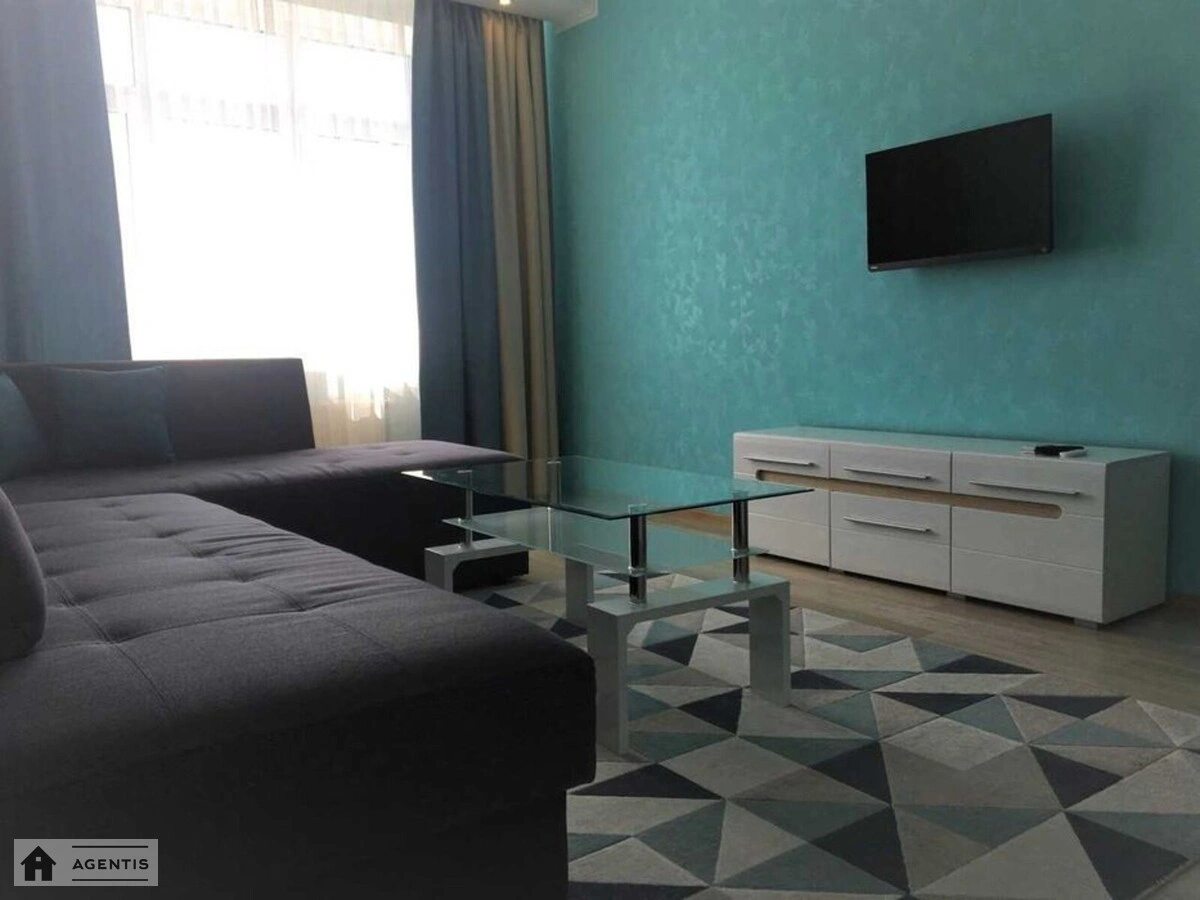 Apartment for rent. 1 room, 49 m², 14 floor/16 floors. 71, Beresteyskyy prosp. Peremohy, Kyiv. 