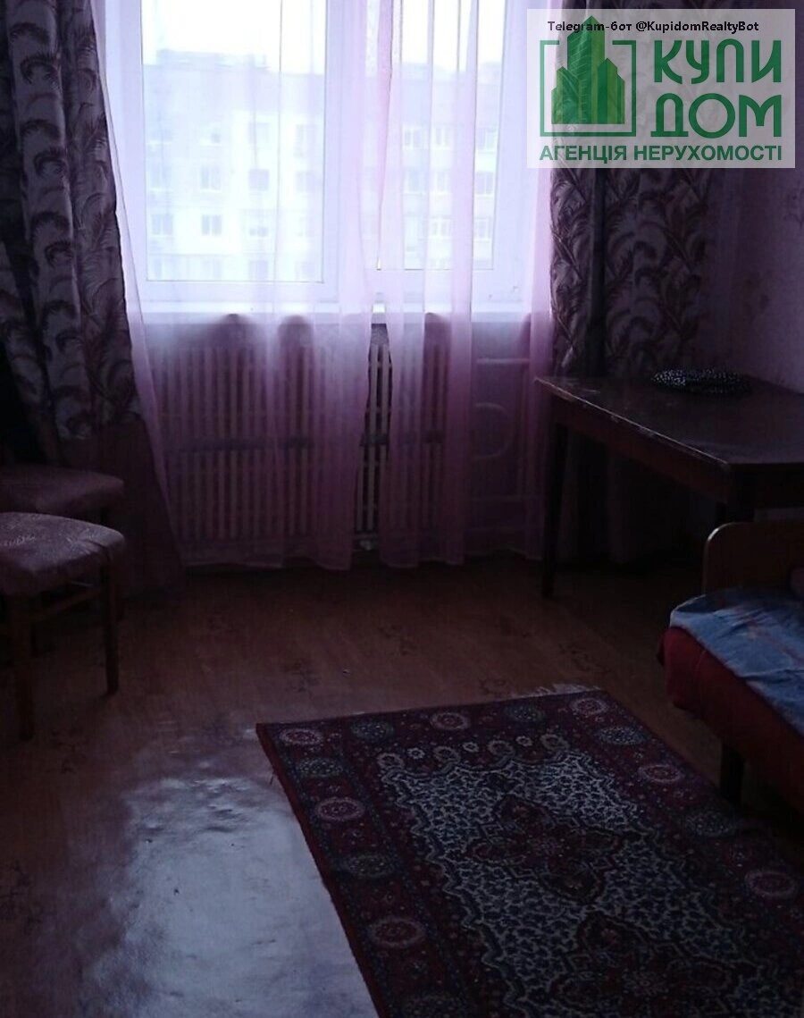 Продаж квартири 3 кімнати, 64 m², 9 пов./9 поверхів. Фортечний (кіровський), Кропивницький. 