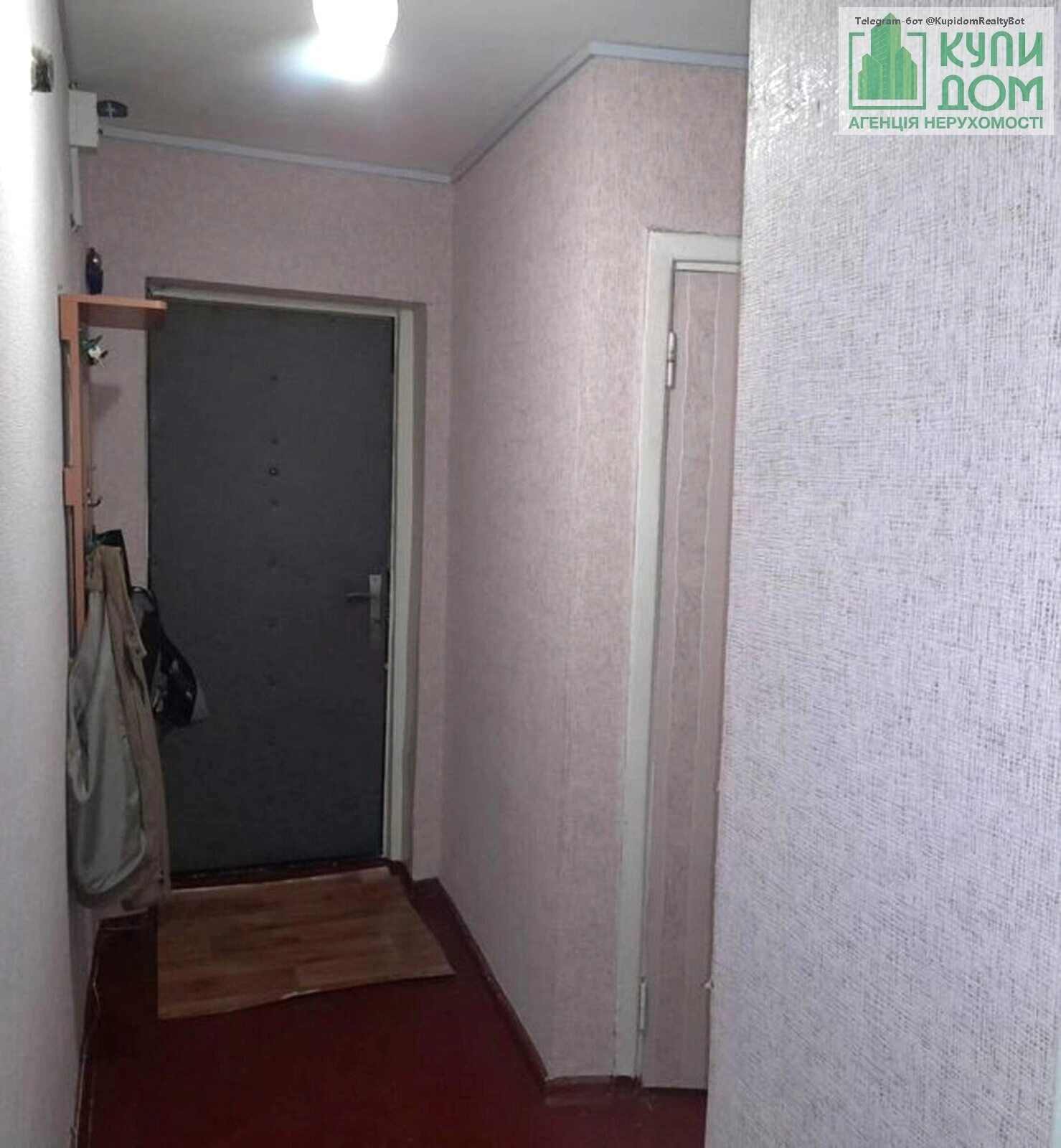Apartments for sale. 2 rooms, 46 m², 2nd floor/5 floors. Kuropyatnykova vul., Kropyvnytskyy. 