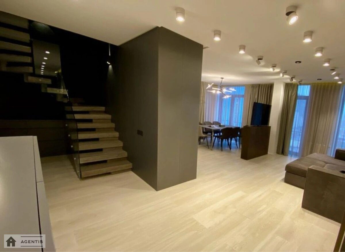 Здам квартиру. 3 rooms, 140 m², 9th floor/9 floors. Регенераторна 4, Київ. 