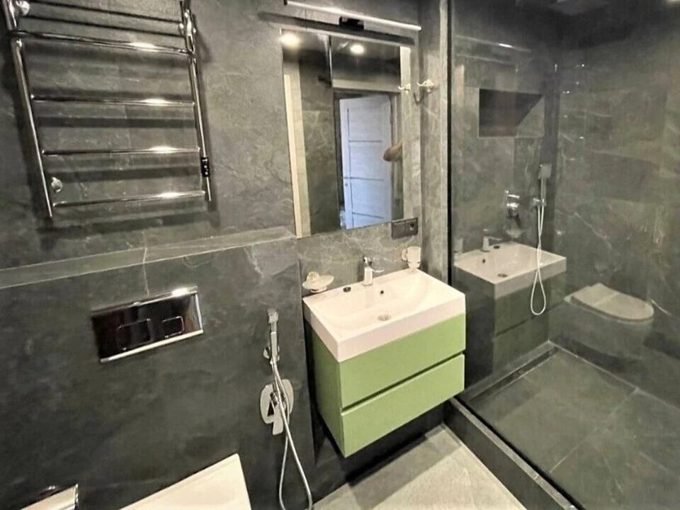 Apartment for rent. 1 room, 53 m², 10th floor/11 floors. 19, Mykhayla Boychuka vul. Vaso Kikvidze, Kyiv. 