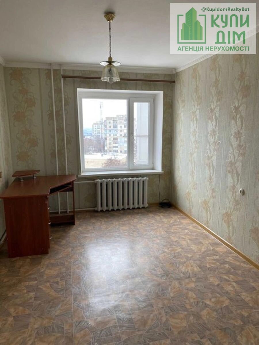 Продаж квартири. 4 rooms, 78 m², 8th floor/9 floors. 777, Студенческий бульвар (Комунистический), Кропивницький. 