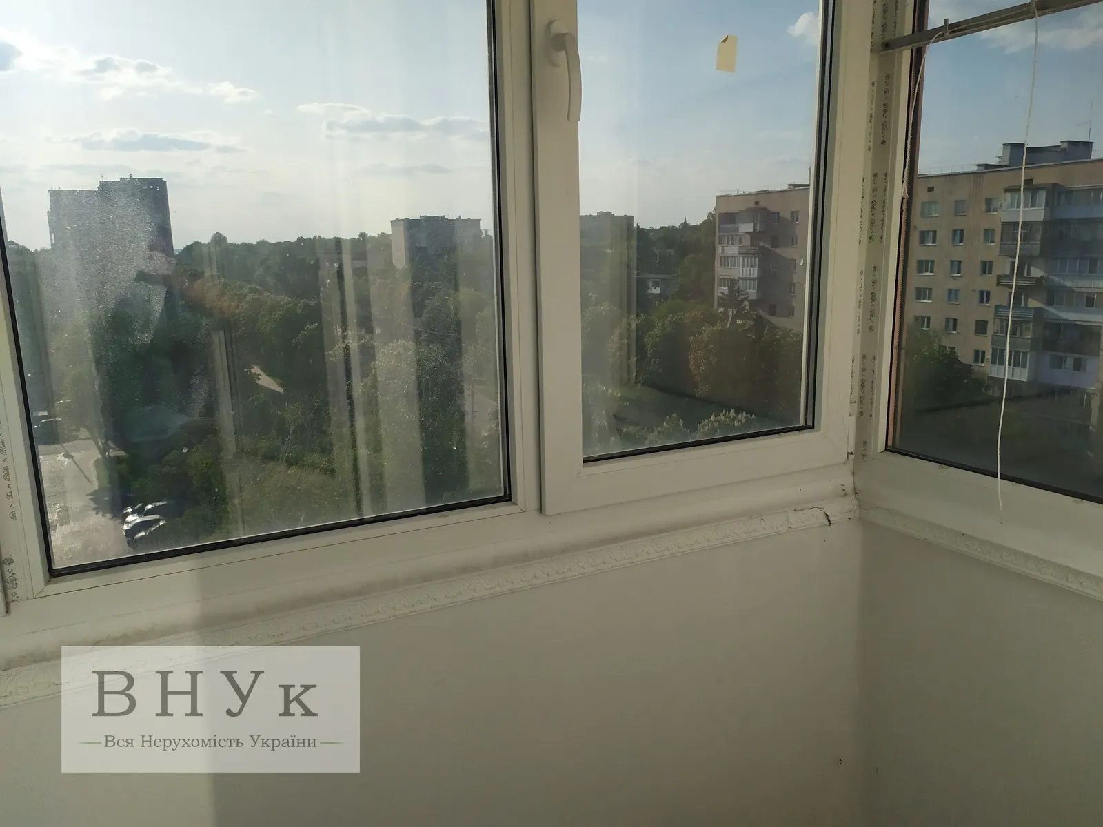 Apartments for sale 1 room, 36 m², 8th fl./9 floors. Lesi Ukrayinky vul., Ternopil. 