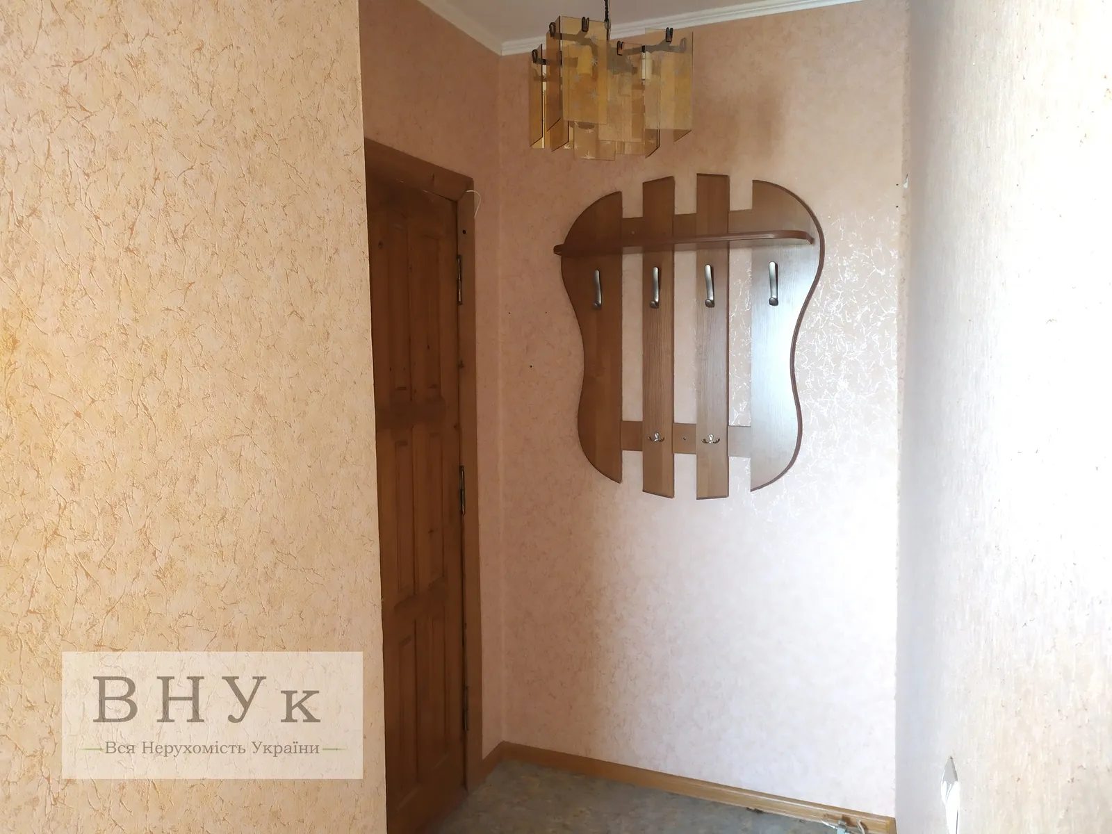 Apartments for sale 1 room, 36 m², 8th fl./9 floors. Lesi Ukrayinky vul., Ternopil. 