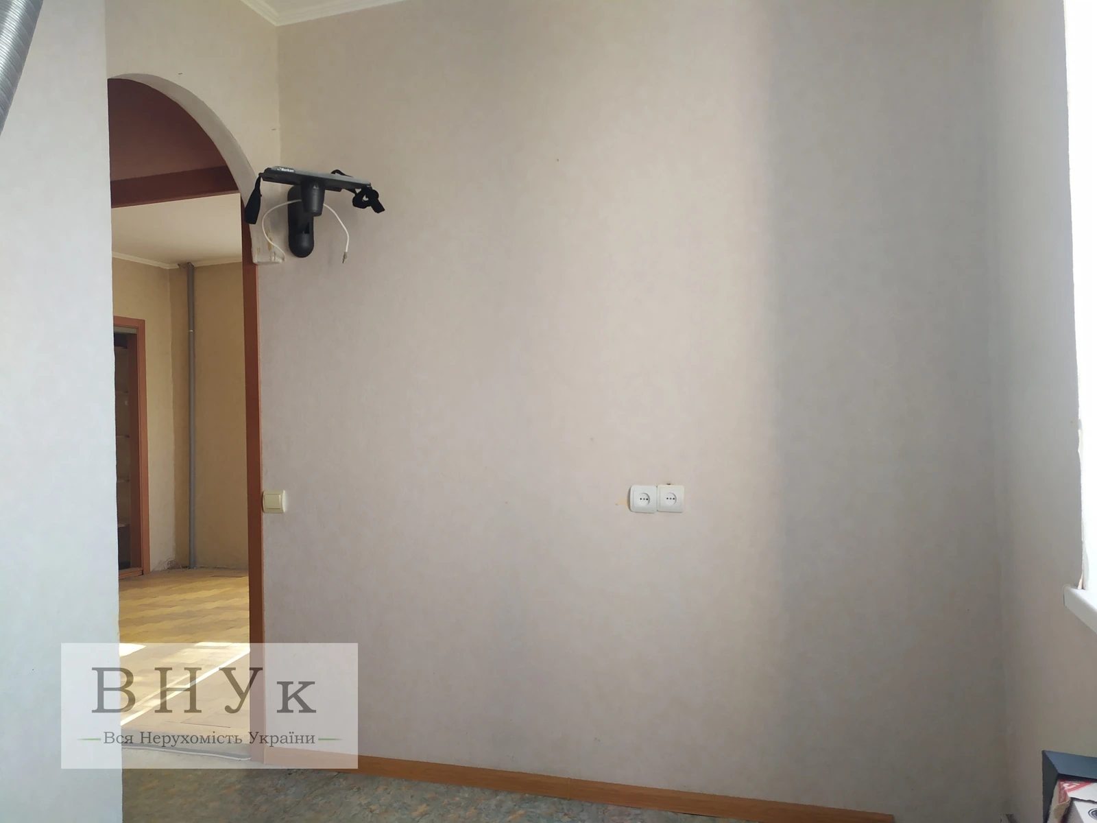 Apartments for sale 1 room, 36 m², 8th fl./9 floors. Lesi Ukrayinky vul., Ternopil. 