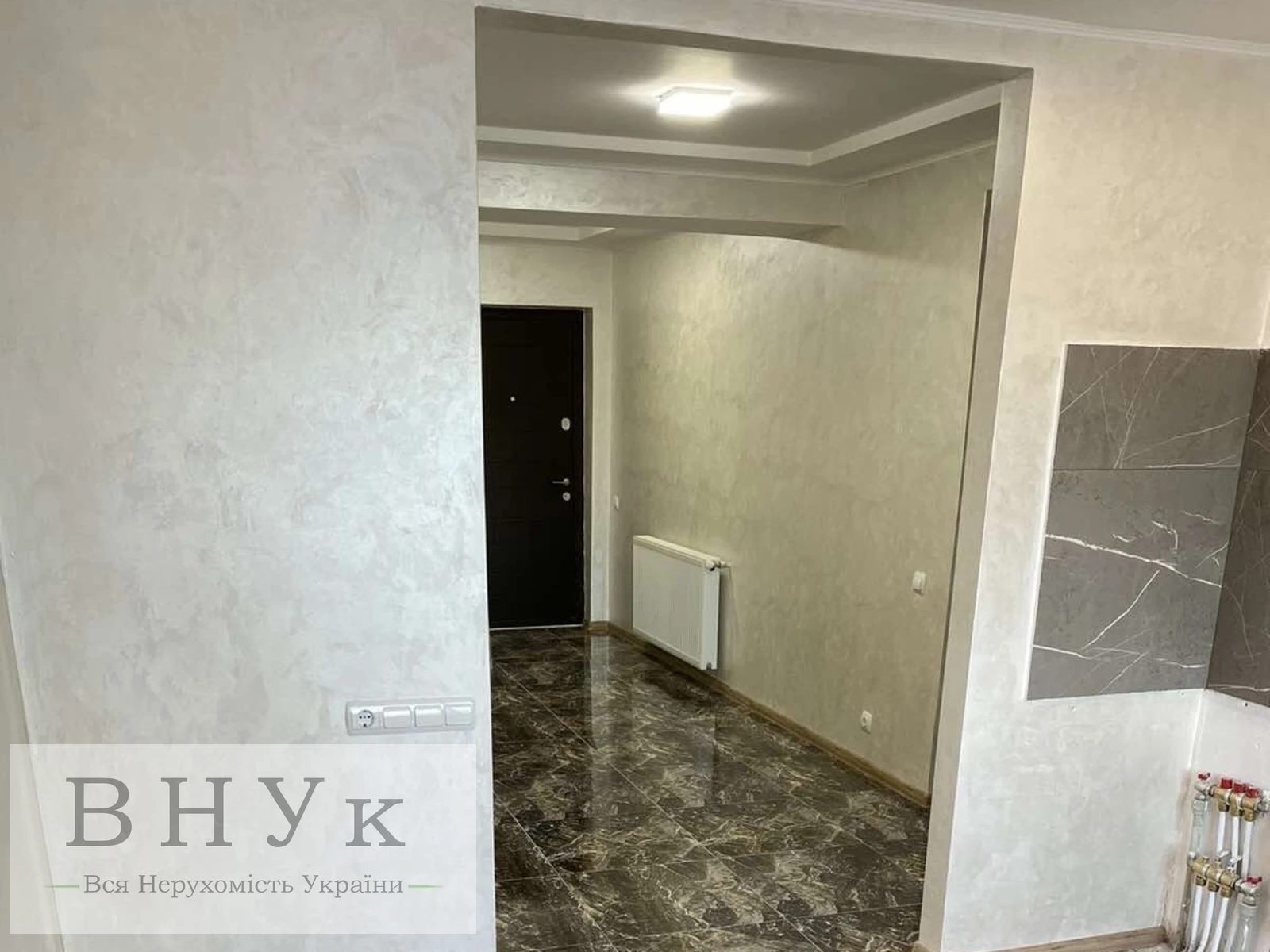 Продаж квартири 2 кімнати, 73 m², 4 пов./10 поверхів. Пирогова вул., Тернопіль. 