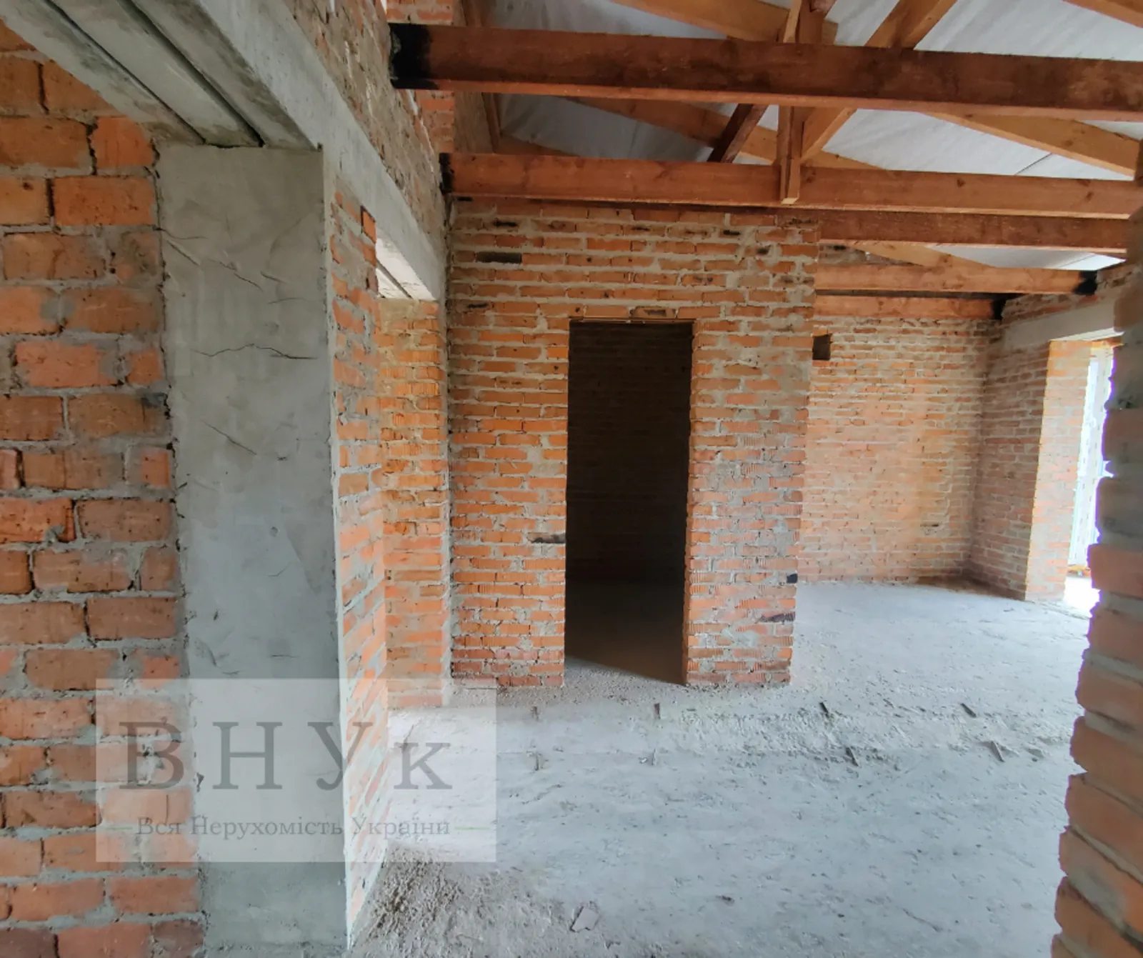 Продаж квартири 2 кімнати, 80 m², 4 пов./4 поверхи. Петриків / Шептицького вул., Тернопіль. 