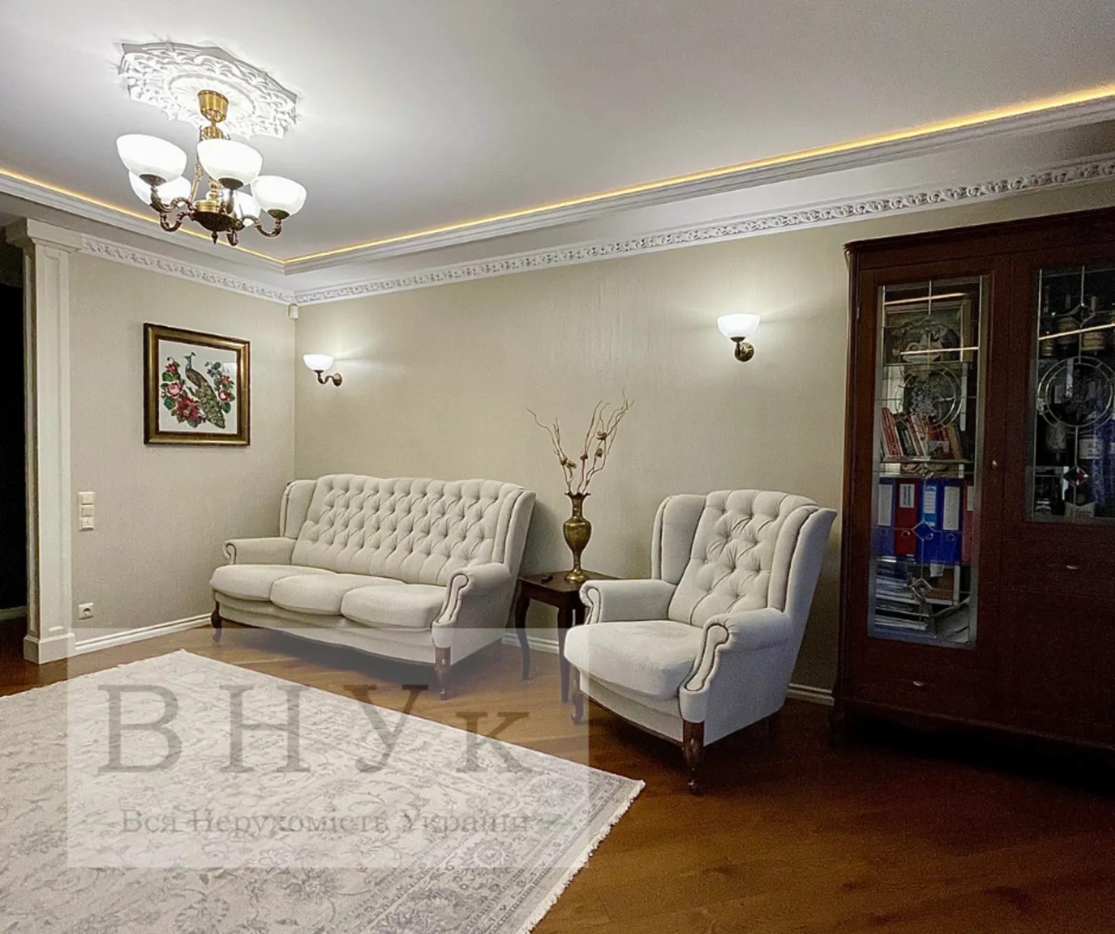 Apartments for sale. 3 rooms, 90 m², 1st floor/5 floors. Verbytskoho Mykhayla , Ternopil. 