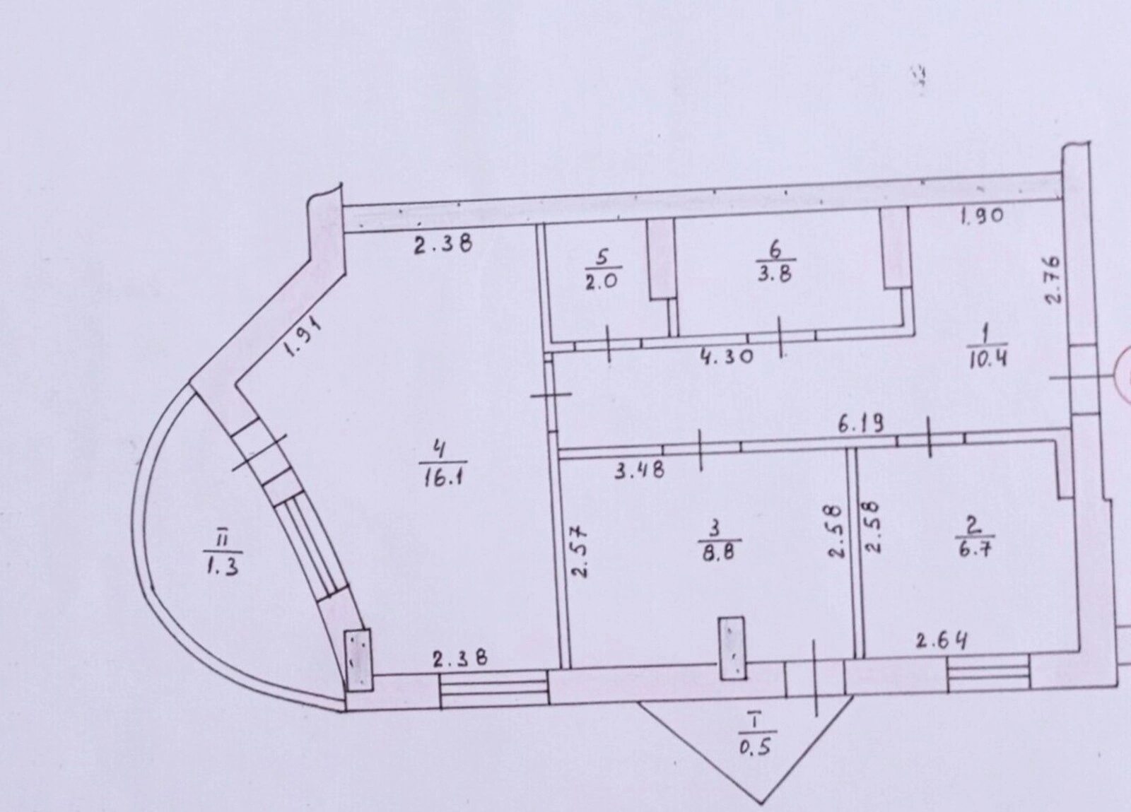 Apartments for sale 2 rooms, 50 m², 4th fl./10 floors. Chernivetska vul., Ternopil. 