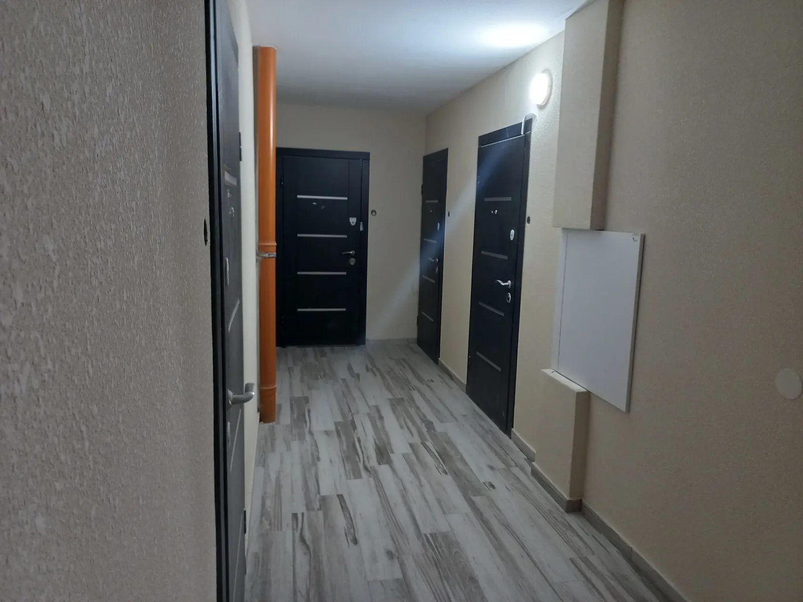 Продам простору 1-дно кімнатну квартиру в новобудові