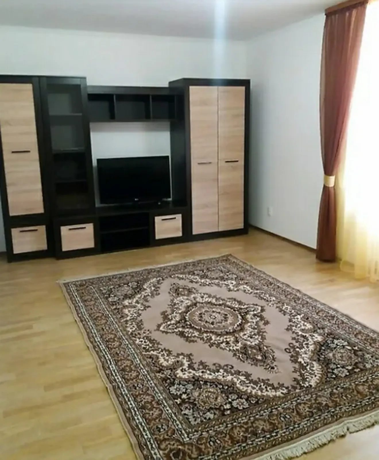 Apartment for rent. 2 rooms, 63 m², 7th floor/10 floors. Novyy svet, Ternopil. 