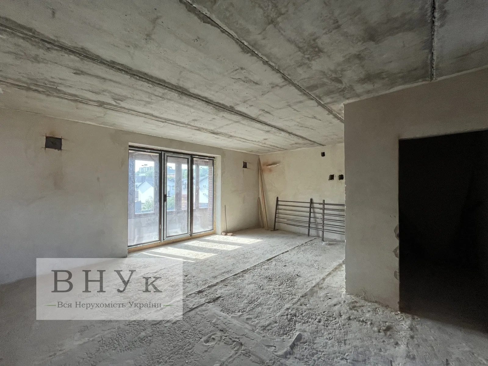 House for sale. 186 m², 3 floors. Petrykiv  Nalyvayka S. vul., Ternopil. 