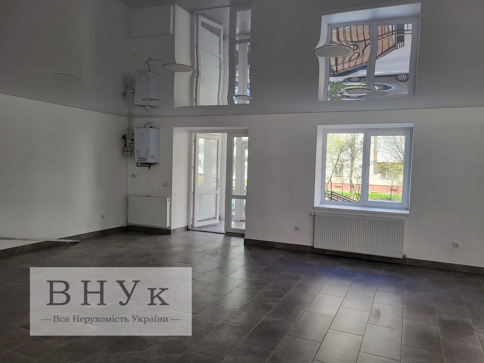 Commercial space for sale. 86 m², 1st floor. Tarnavskoho prov., Ternopil. 