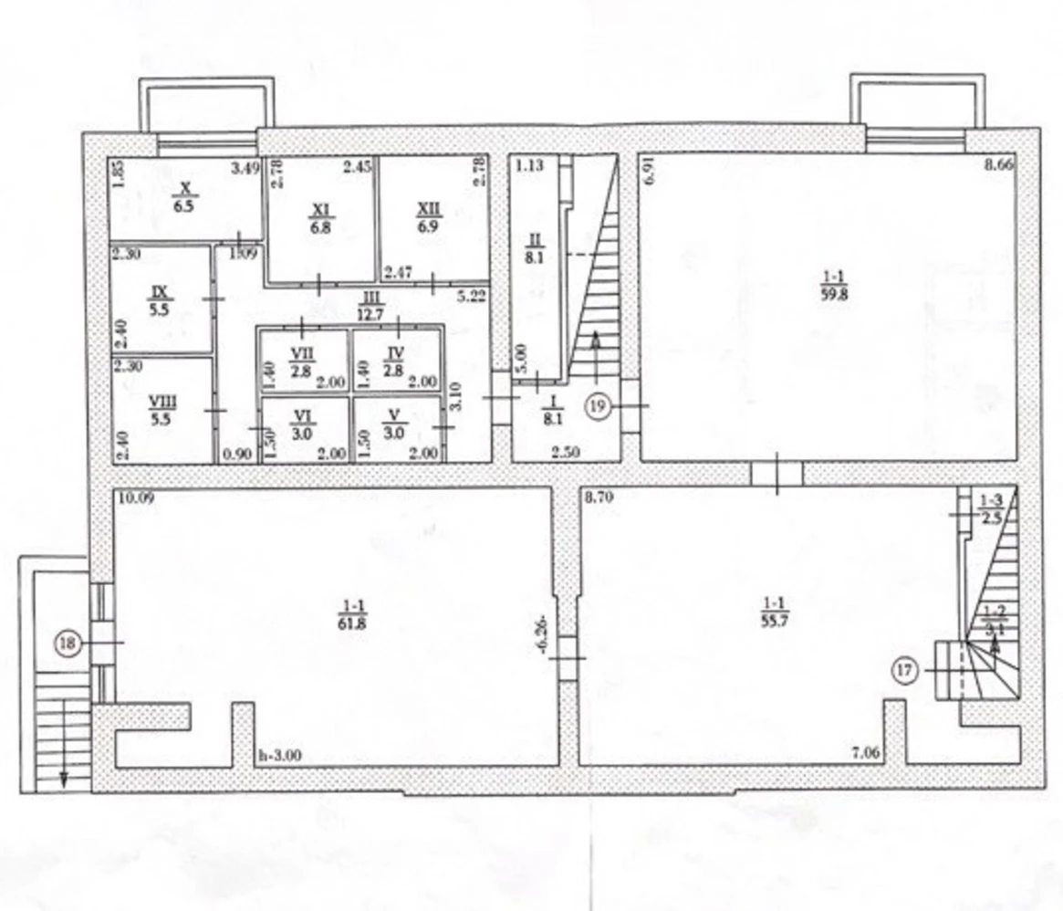 Commercial space for sale. 180 m², 4 floors. Velyka Berezovytsya  Vyshneva vul., Ternopil. 
