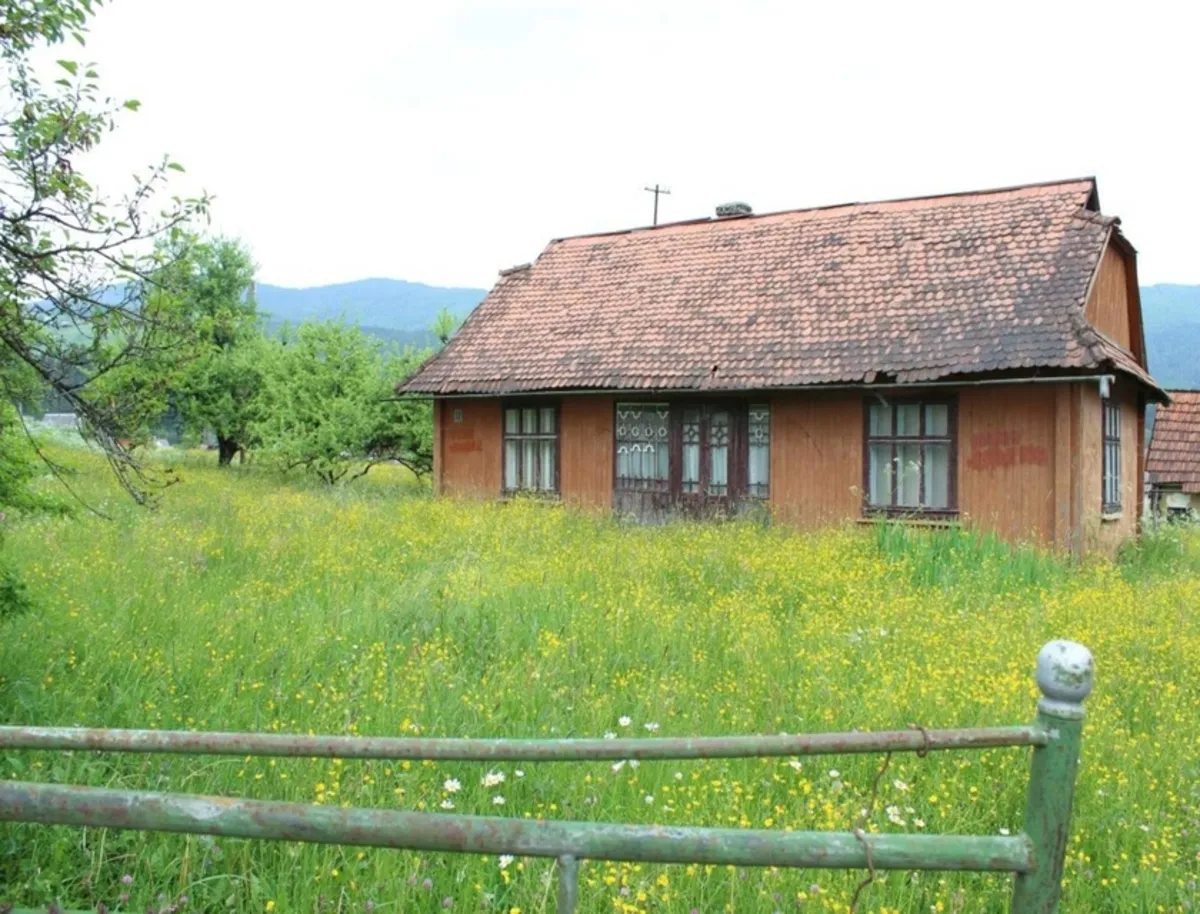 Land for sale for residential construction. Vysochana , Vorokhta. 