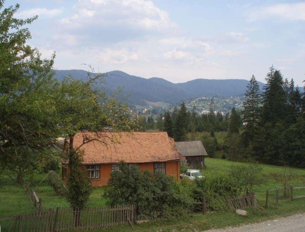 Land for sale for residential construction. Vysochana , Vorokhta. 