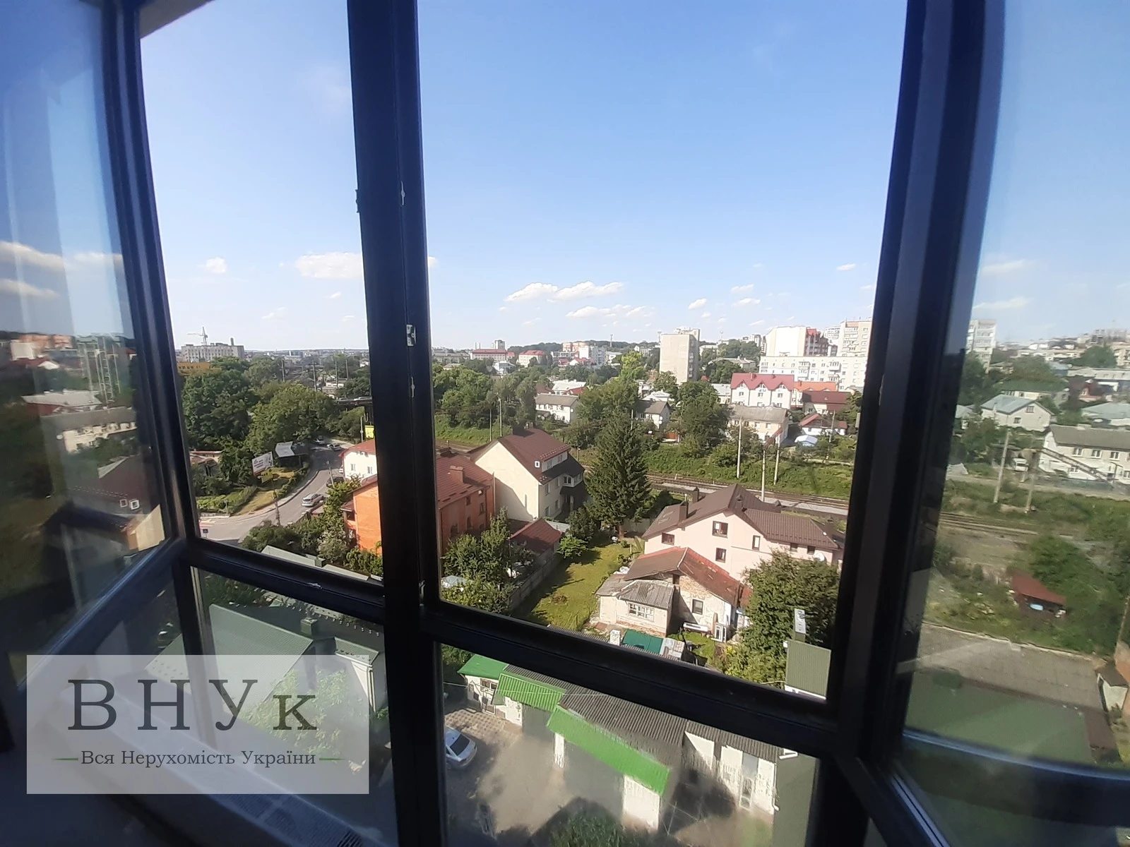 Apartments for sale 1 room, 45 m², 9th fl./10 floors. Zamonastyrska , Ternopil. 