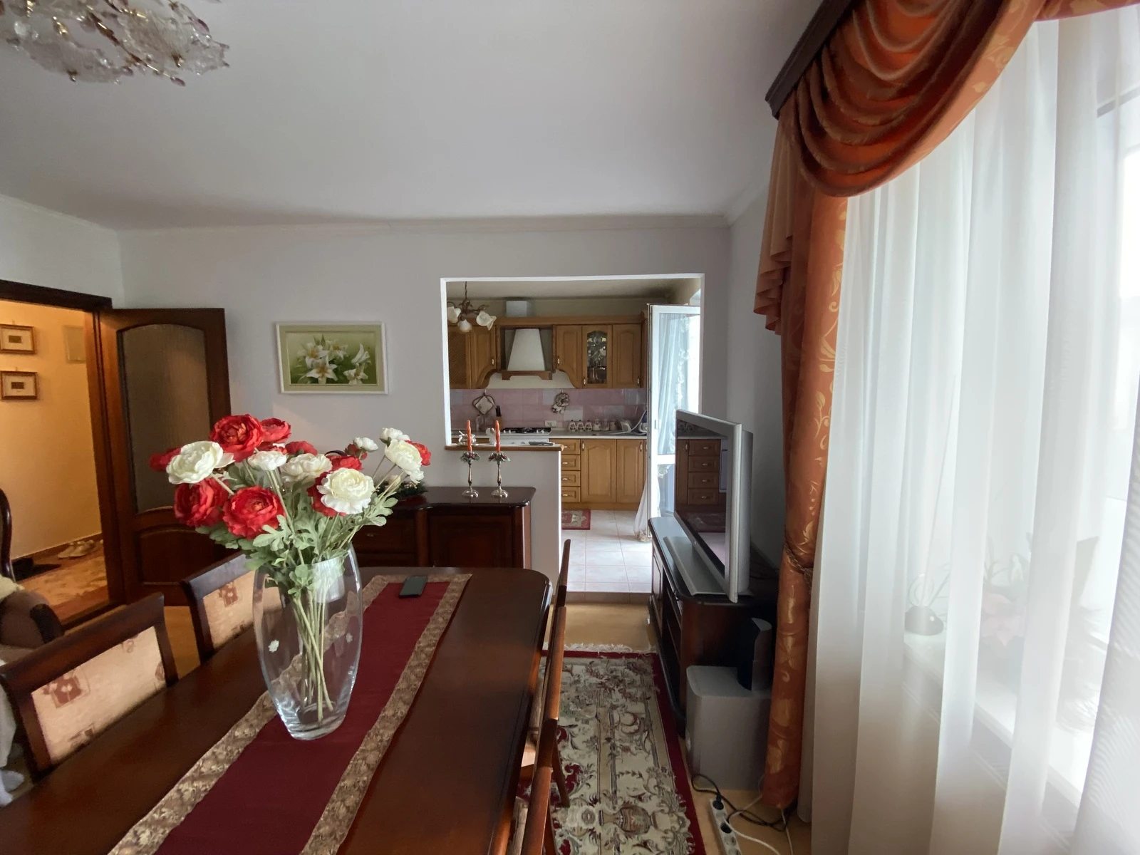 Продаж квартири. 3 rooms, 64 m², 5th floor/9 floors. Березова вул., Тернопіль. 