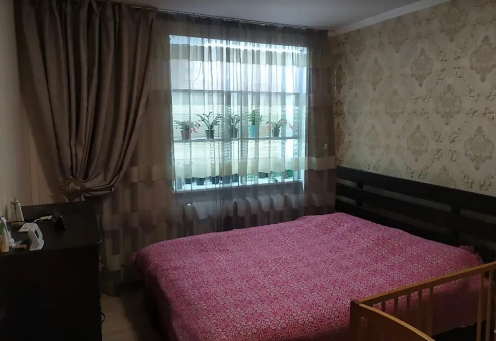 Продаж квартири. 3 rooms, 73 m², 1st floor/9 floors. Куліша П. б-р, Тернопіль. 
