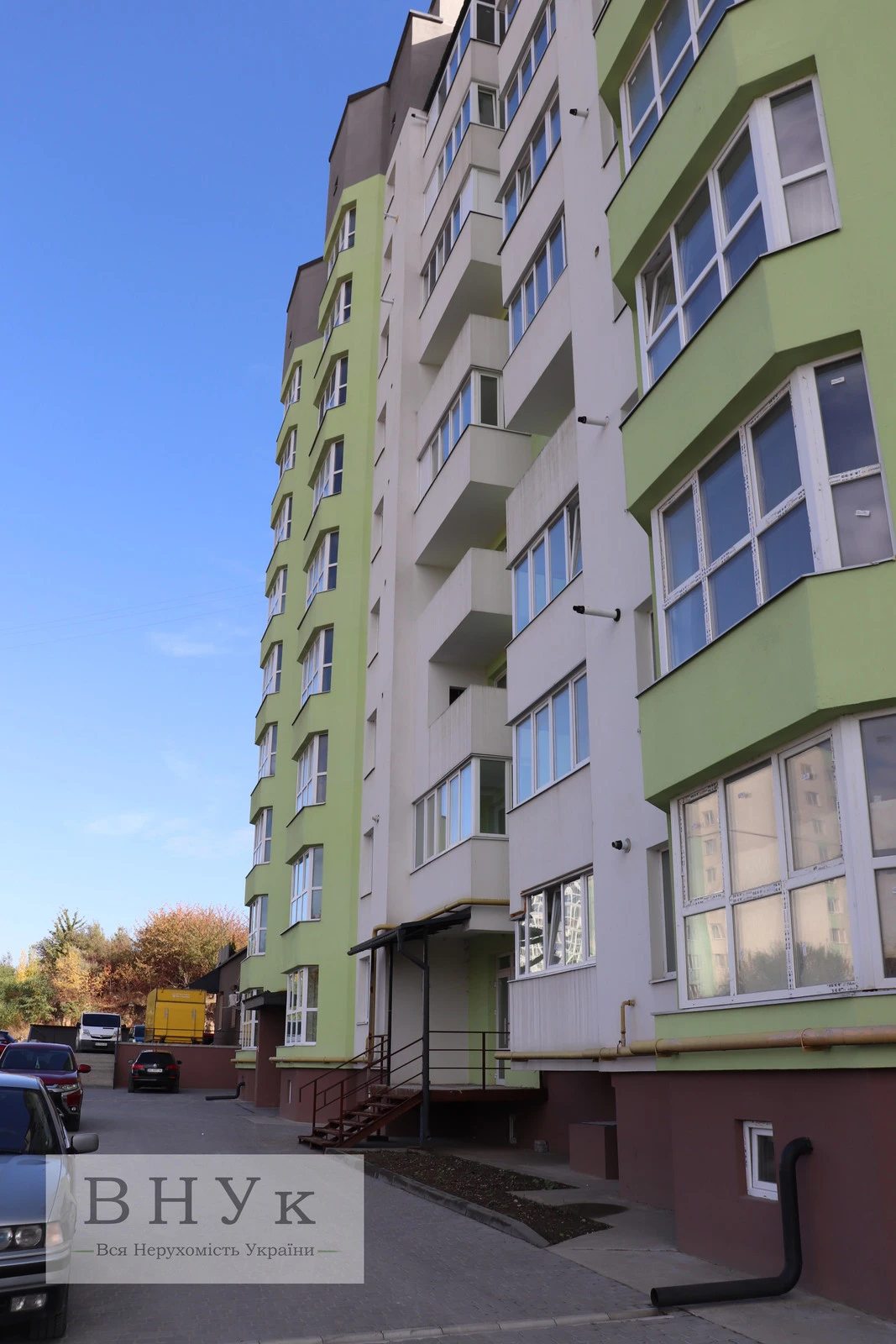 Apartments for sale. 1 room, 45 m², 5th floor/9 floors. Yaremy , Ternopil. 