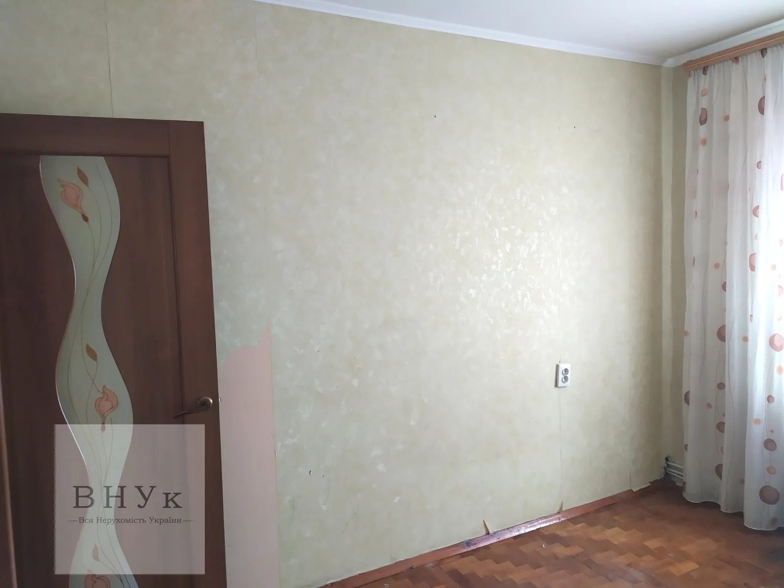 Apartments for sale. 3 rooms, 66 m², 4th floor/9 floors. Stadnykovoyi S. vul., Ternopil. 